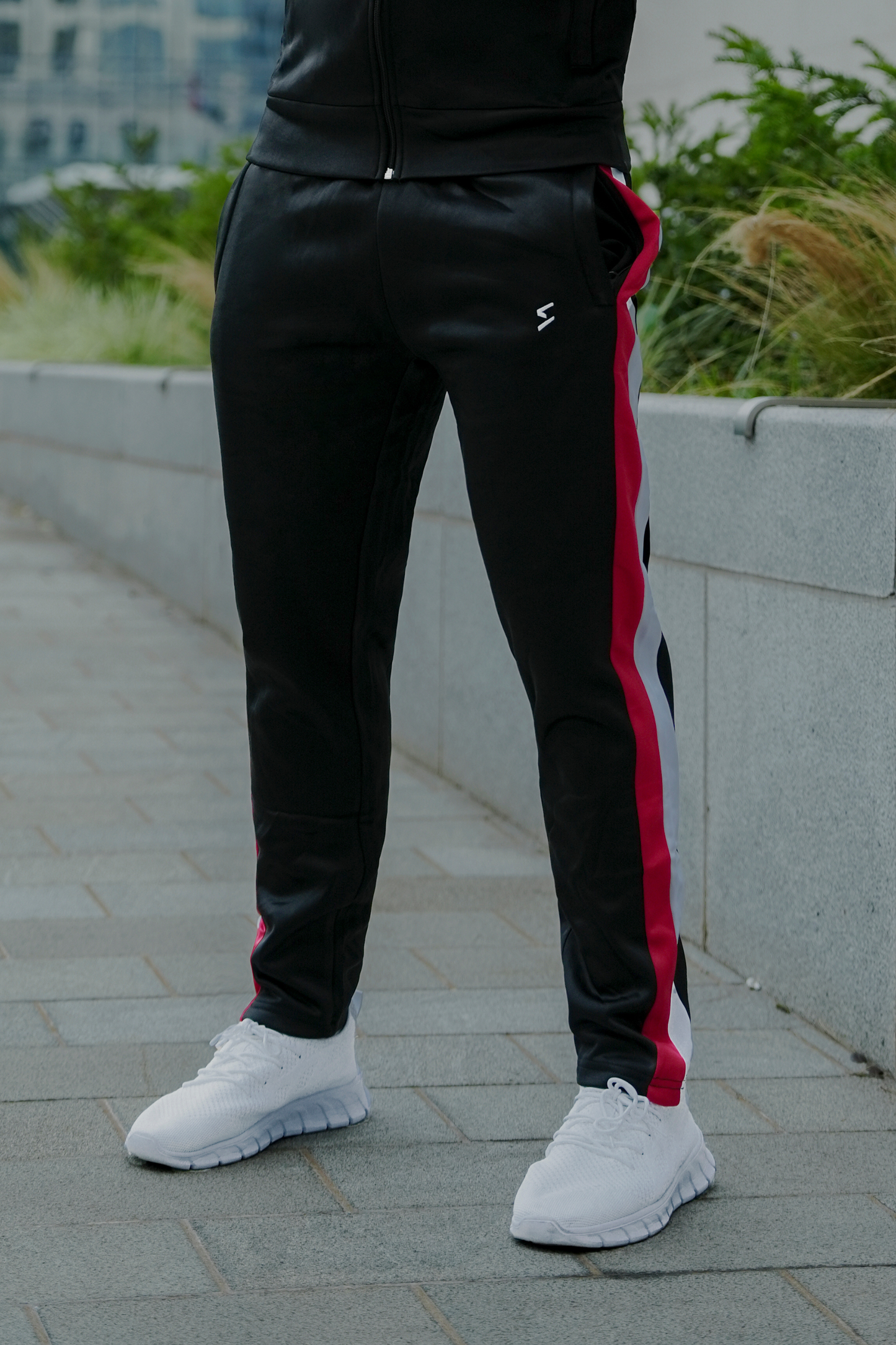 Speed Red Line Motion Trouser
