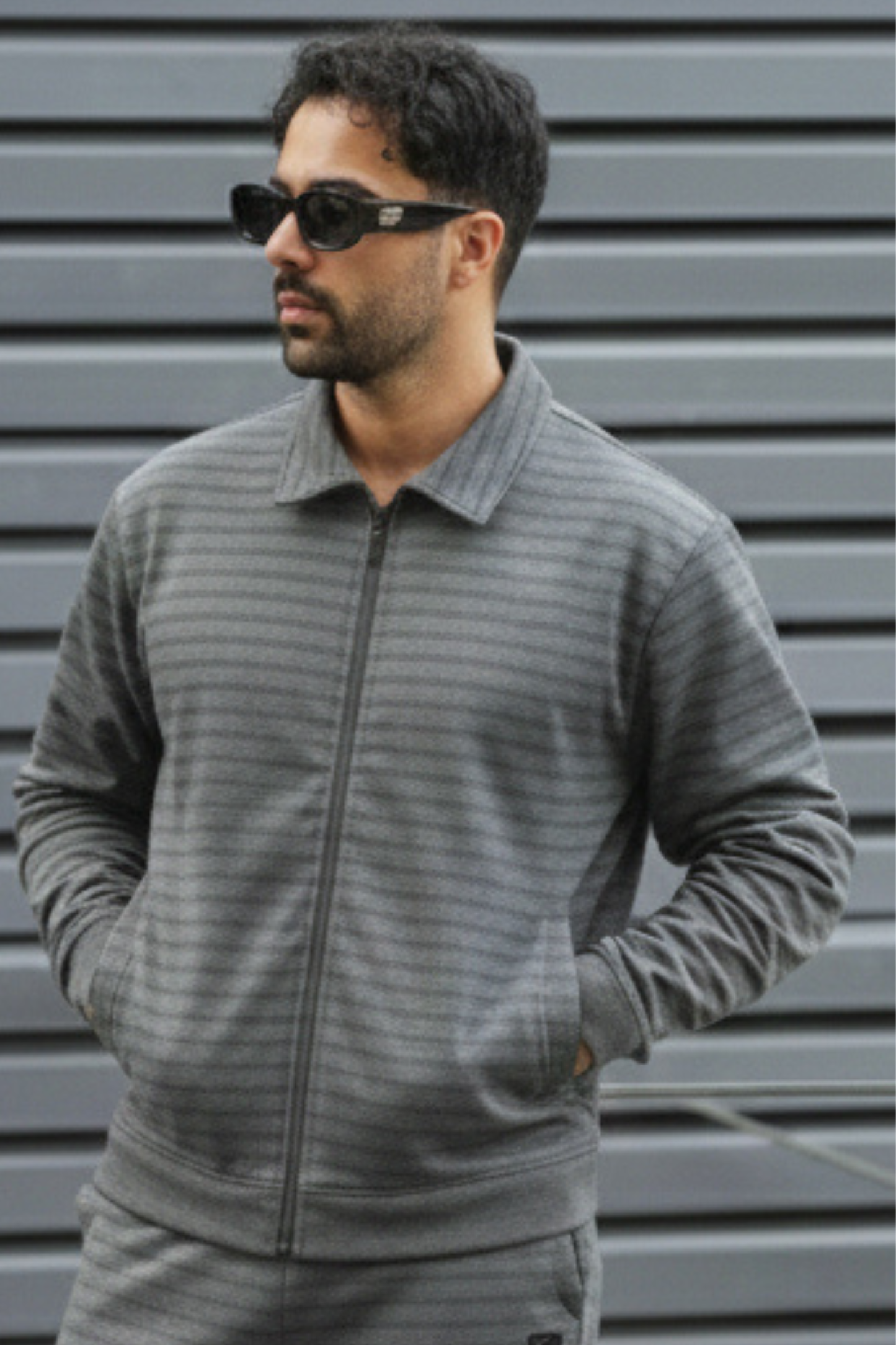 Spd Grey Textured Zipper