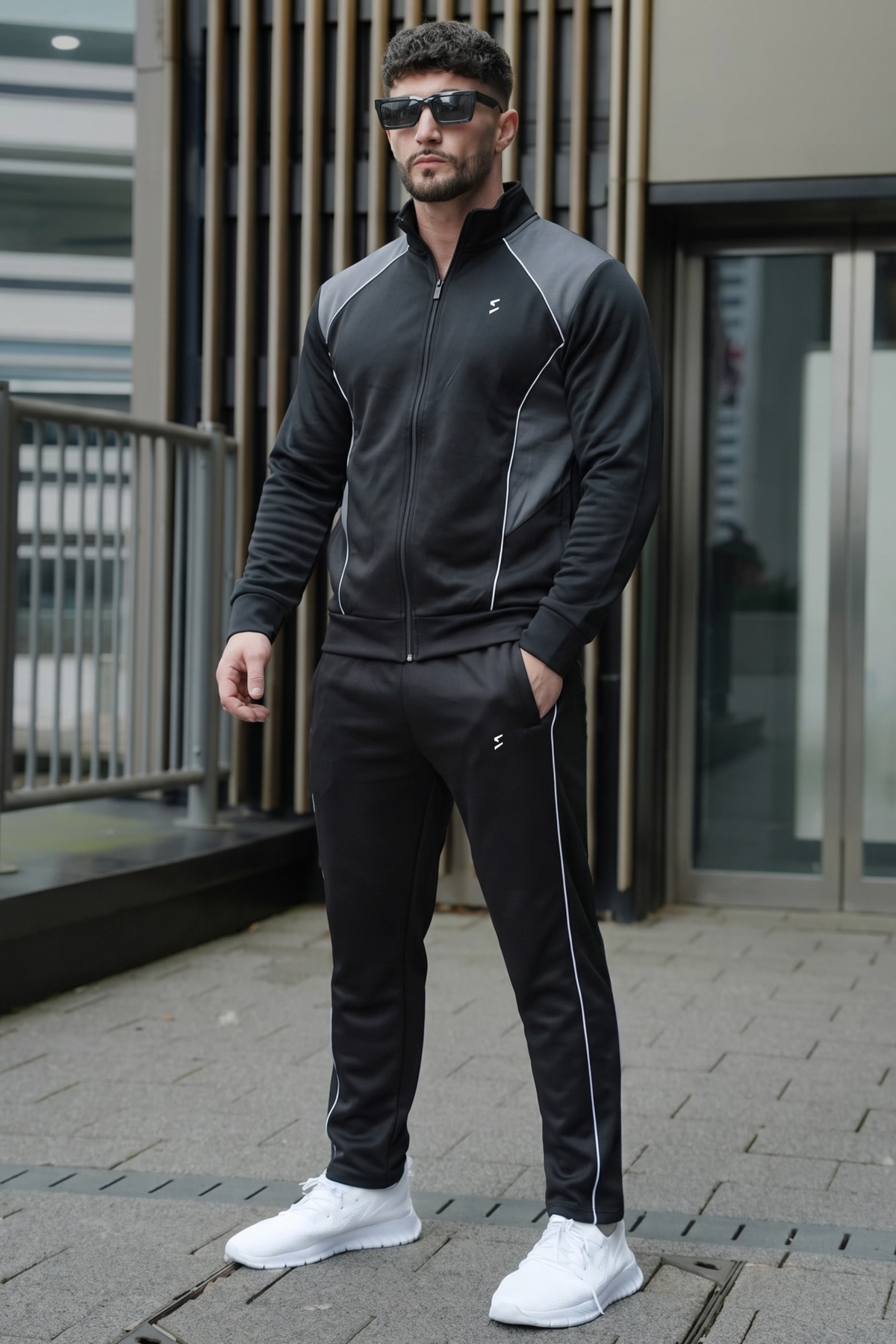 Z75 Elyxar Orbit Tracksuit